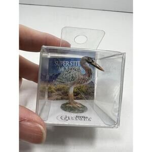 Little Critterz Miniature Porcelain Animal Figure Majestic Blue Heron LC582